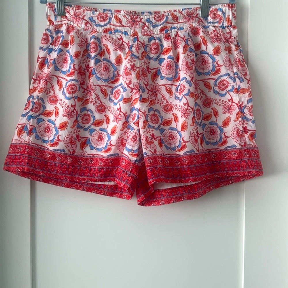 Floral Print Women's Shorts